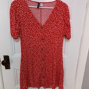Red H&M dress M